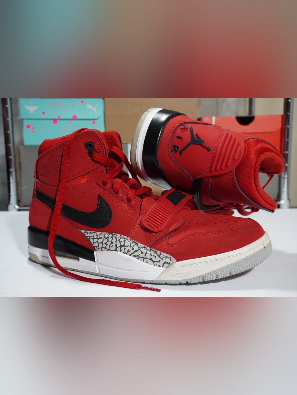 sz 10.5 jordan legacy 312 toro - clean